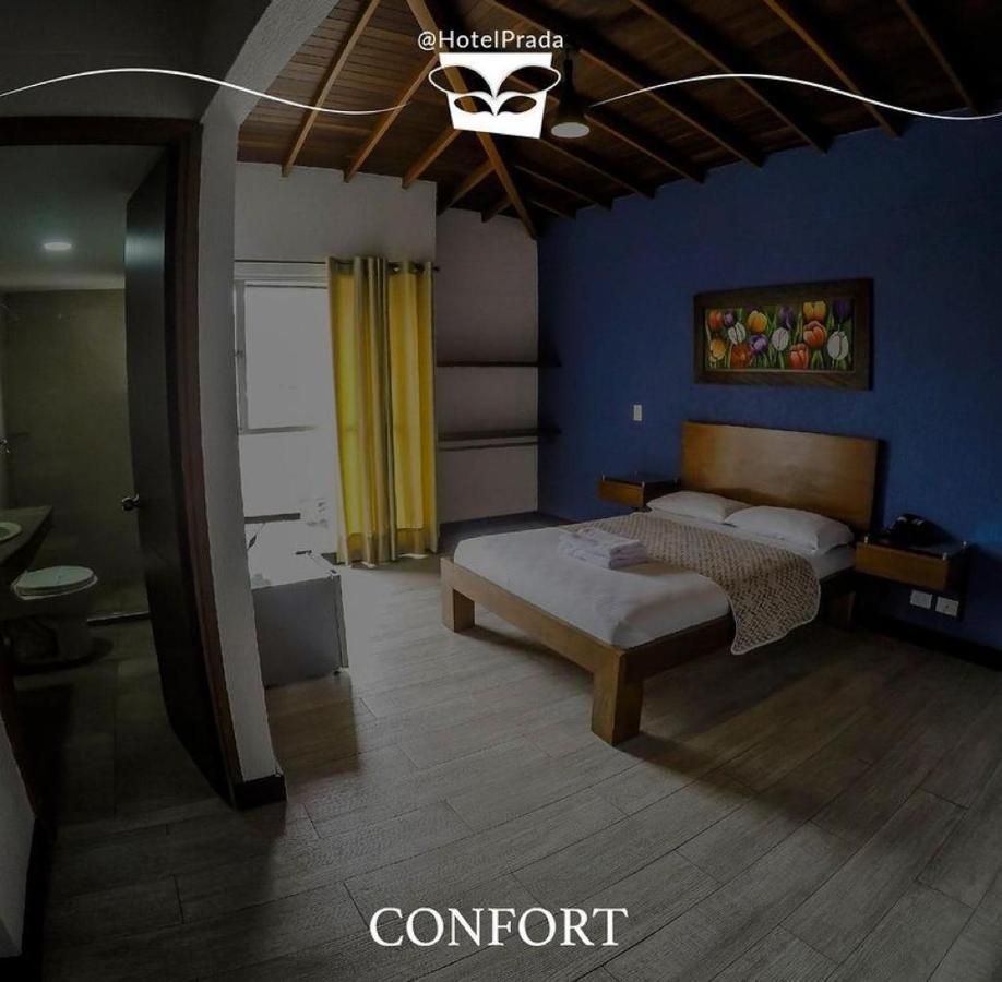 Hotel Prada Sas เบลโญ ภายนอก รูปภาพ